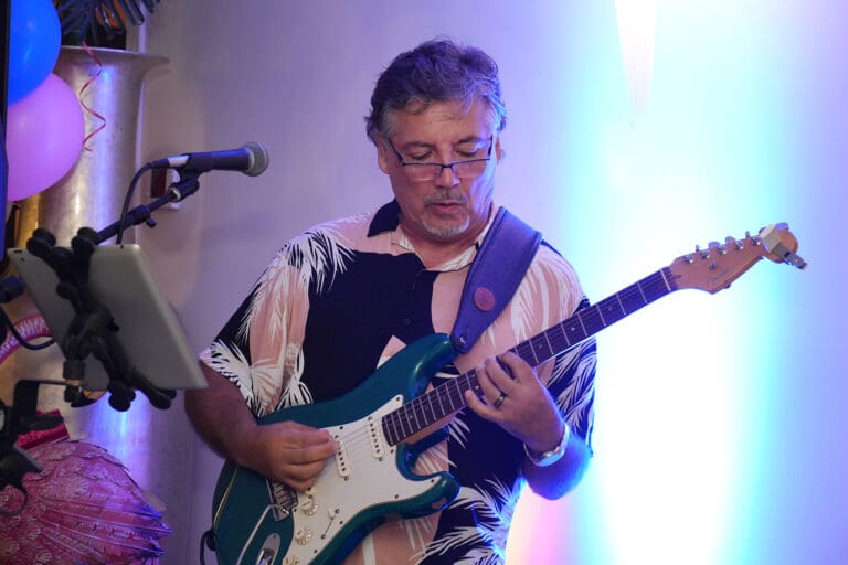 pedro cortes find live music palm desert 768x512